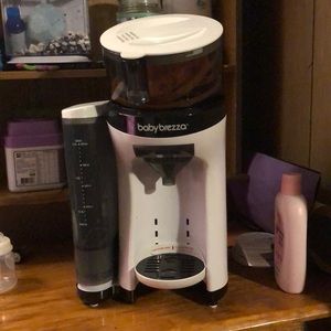 Breeze bottle maker and warmer